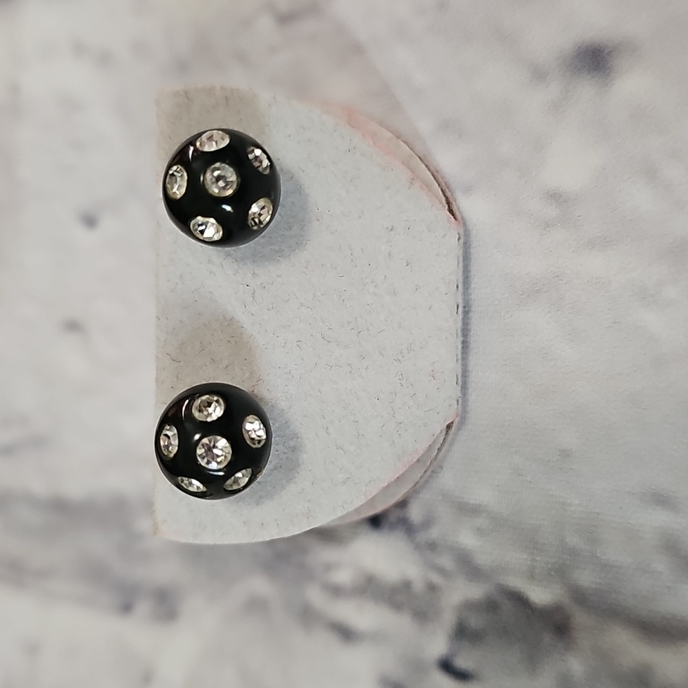 Elegant Black and Crystal Stud Earrings